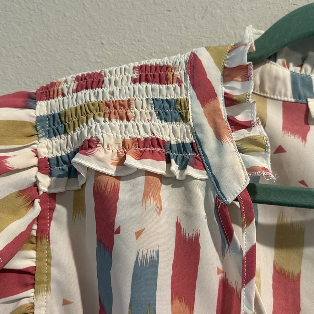 Entro Blouse Size L- NWOT - Picture 2 of 9